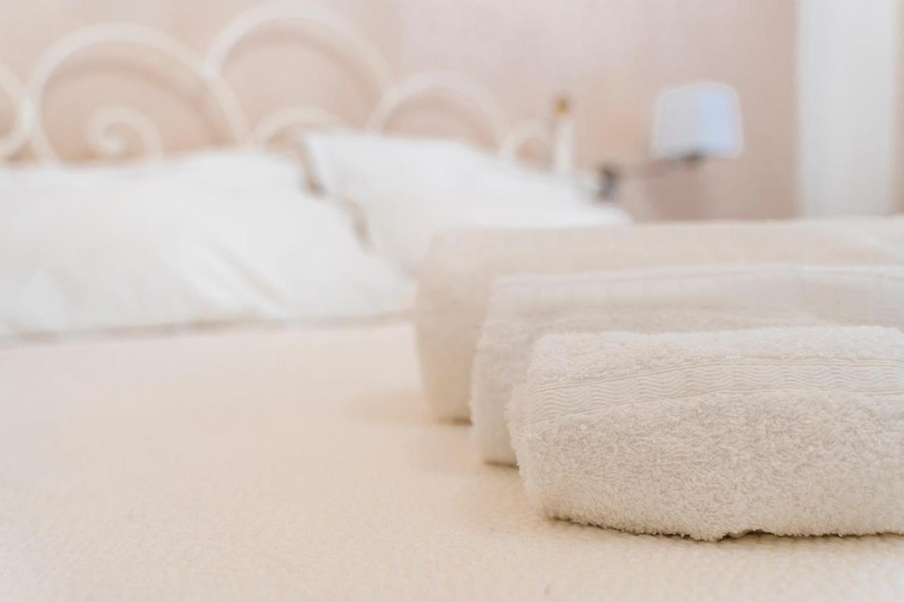 A Casa Dei Miei Hotel Сан Пиетро Вернотико Екстериор снимка