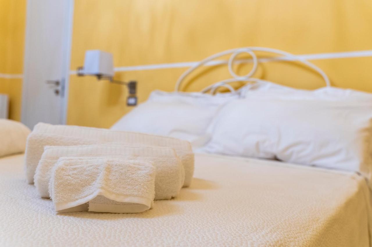 A Casa Dei Miei Hotel Сан Пиетро Вернотико Екстериор снимка